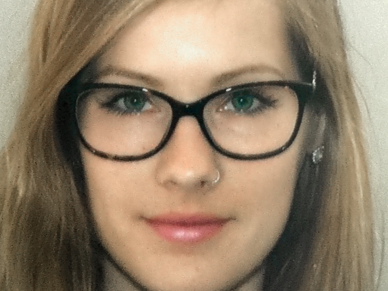 Profilbild Porträt Jacqueline Böse